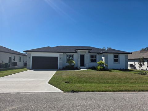 Photo of 14149 Whittier Lane, Port Charlotte, FL 33981 (MLS # D6142847)