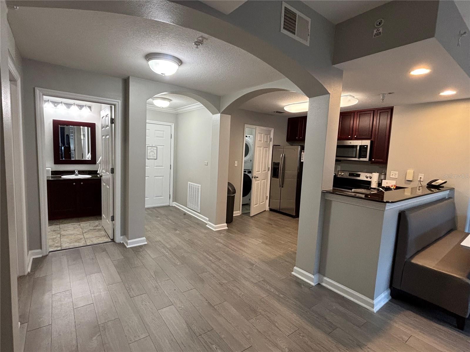 GROVE RESIDENCE & SPA HOTEL CONDO I - Residential