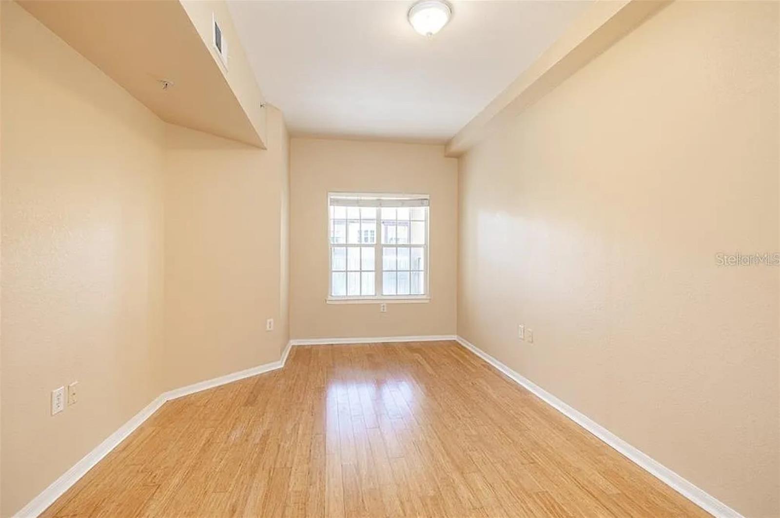 MADISON AT ST PETE - Residential