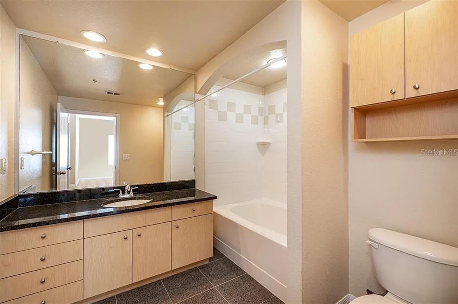 MADISON AT ST PETE - Residential