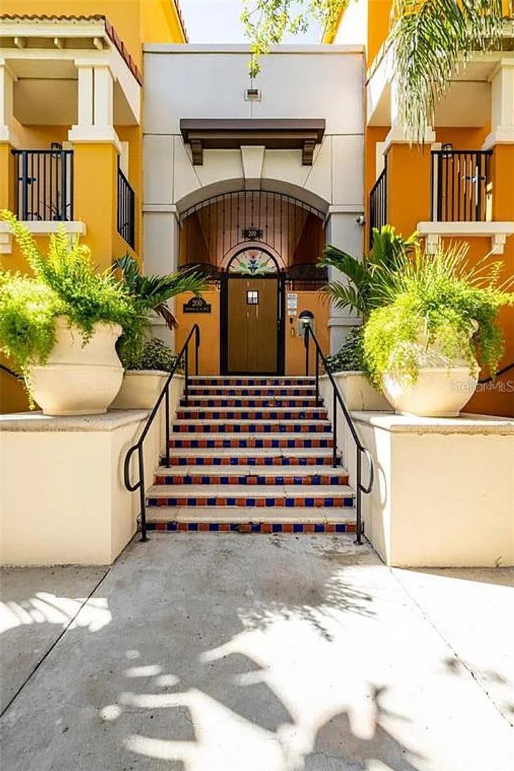 Photo of 200 4th Avenue S #302, St Petersburg, FL 33701 (MLS # TB8454450)