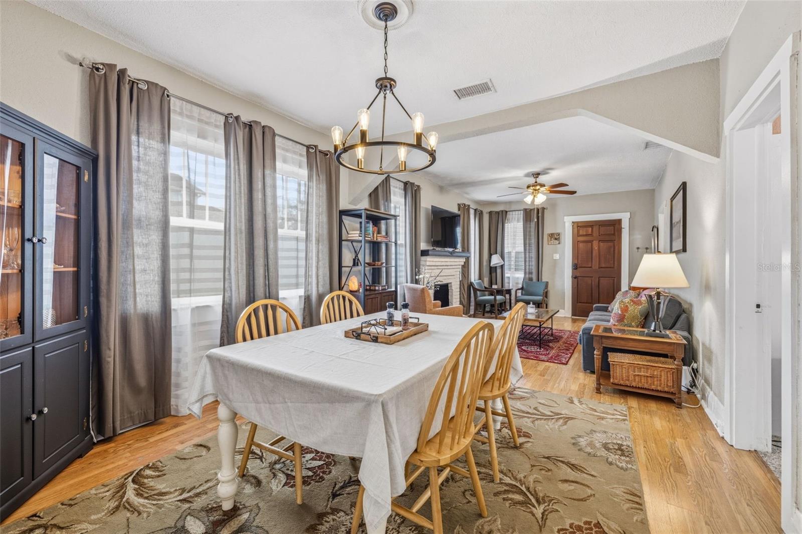 WEST LAND - Residential