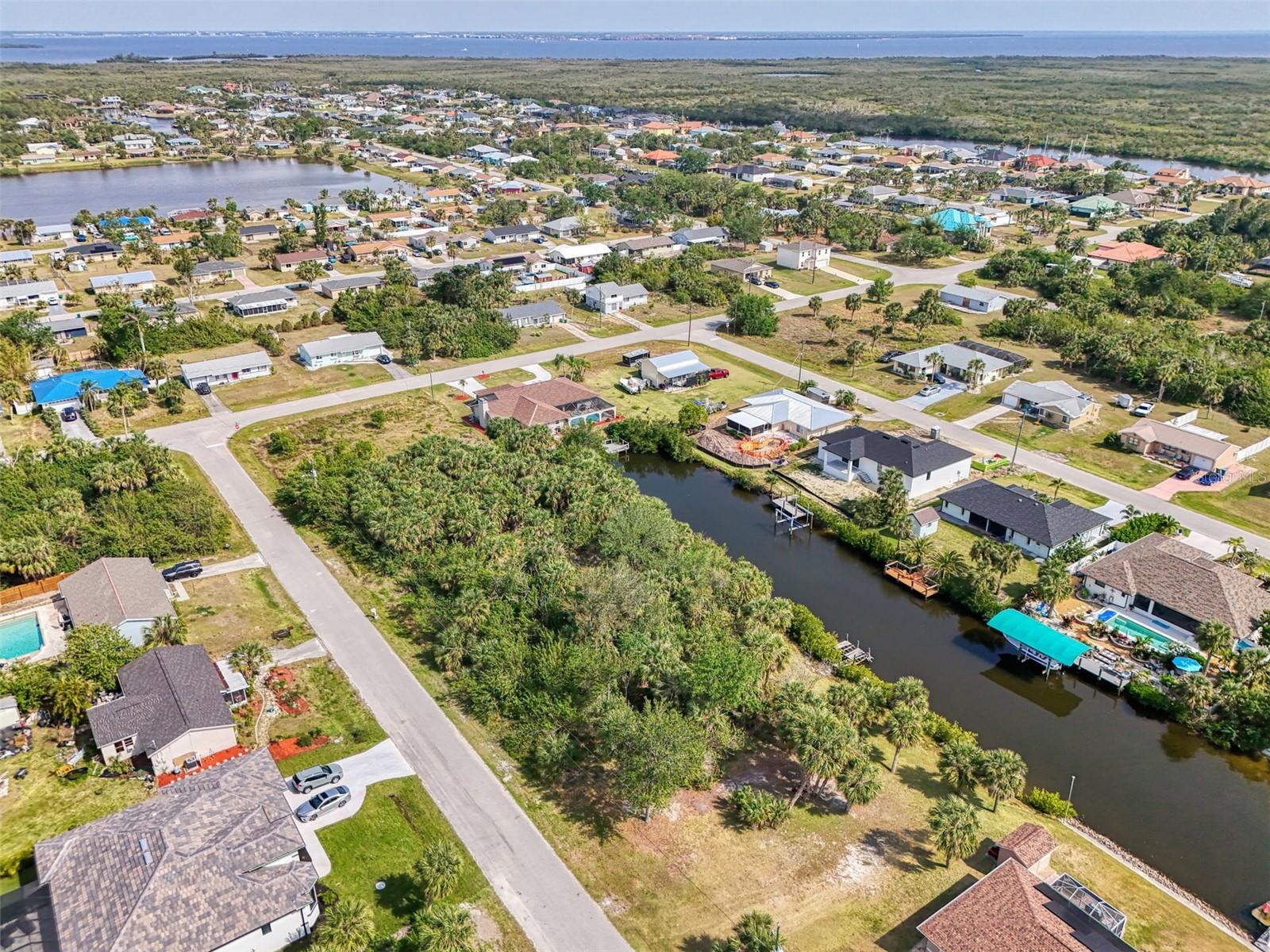 PORT CHARLOTTE SEC 079 - Land