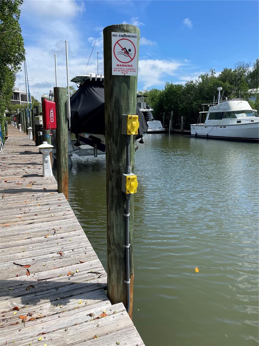 SMUGGLERS LANDING PH II - Residential Lease