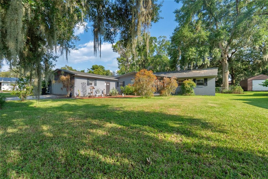 Photo of 306 Grimes Drive, Auburndale, FL 33823 (MLS # NS1085611)