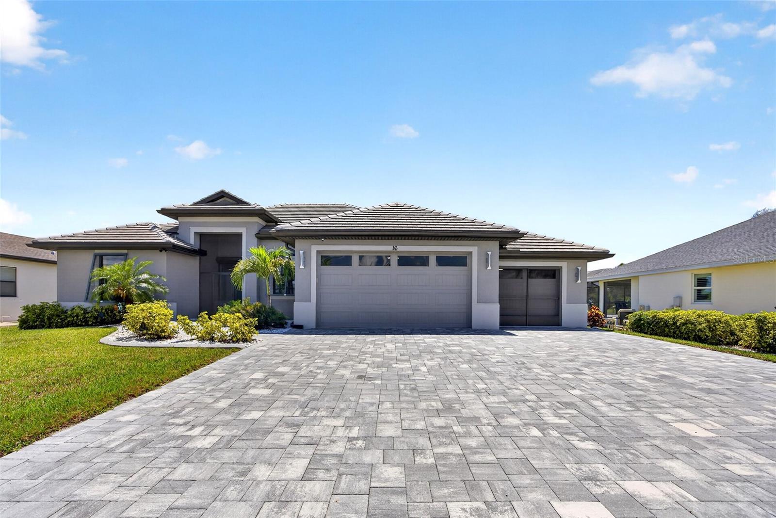 ROTONDA WEST PINE VALLEY - Residential