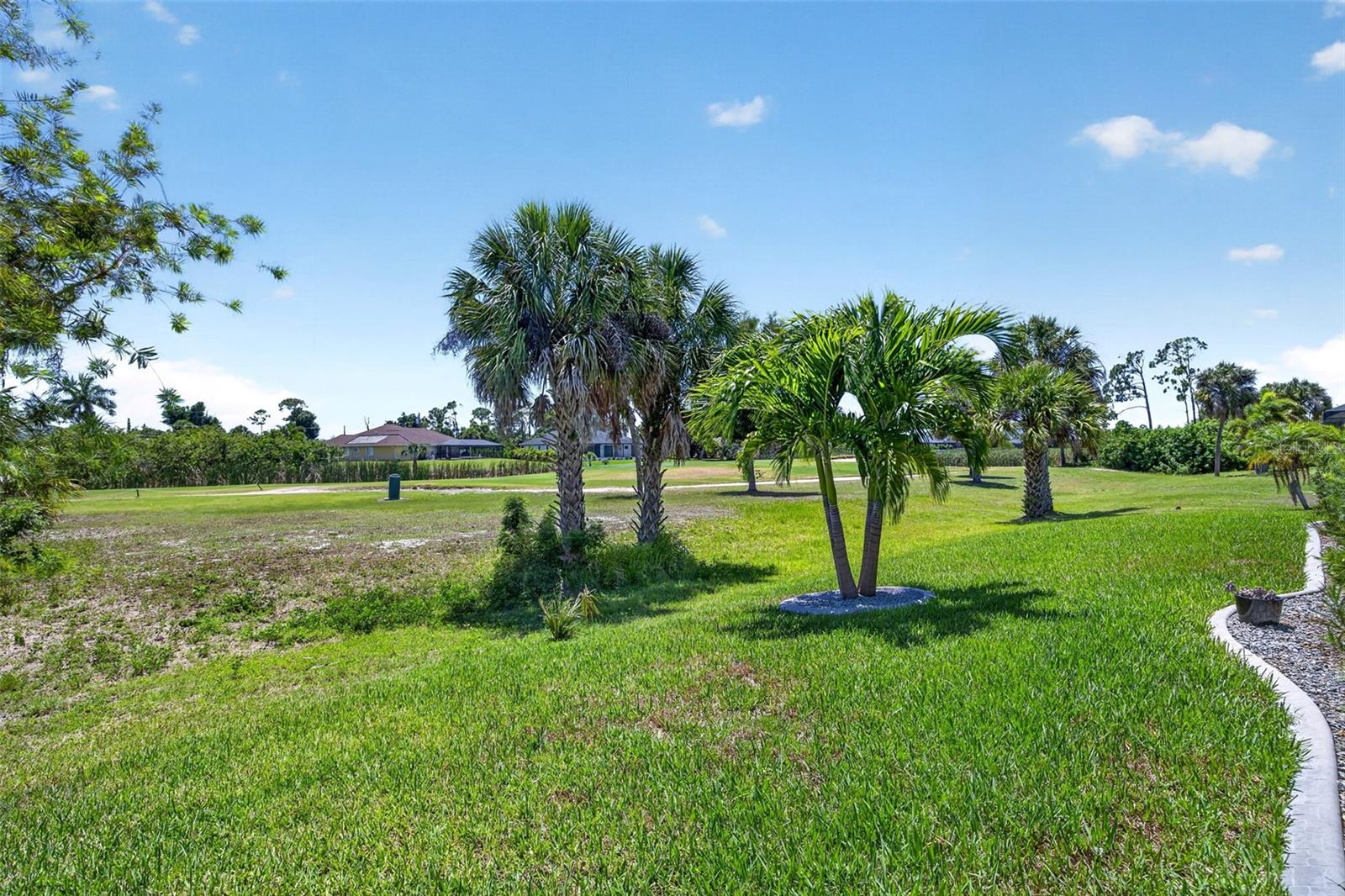 ROTONDA WEST PINE VALLEY - Residential
