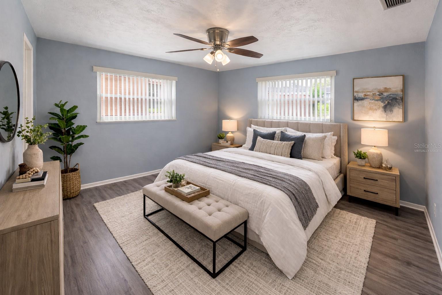 HOLIDAY PARK 6TH ADD - Residential