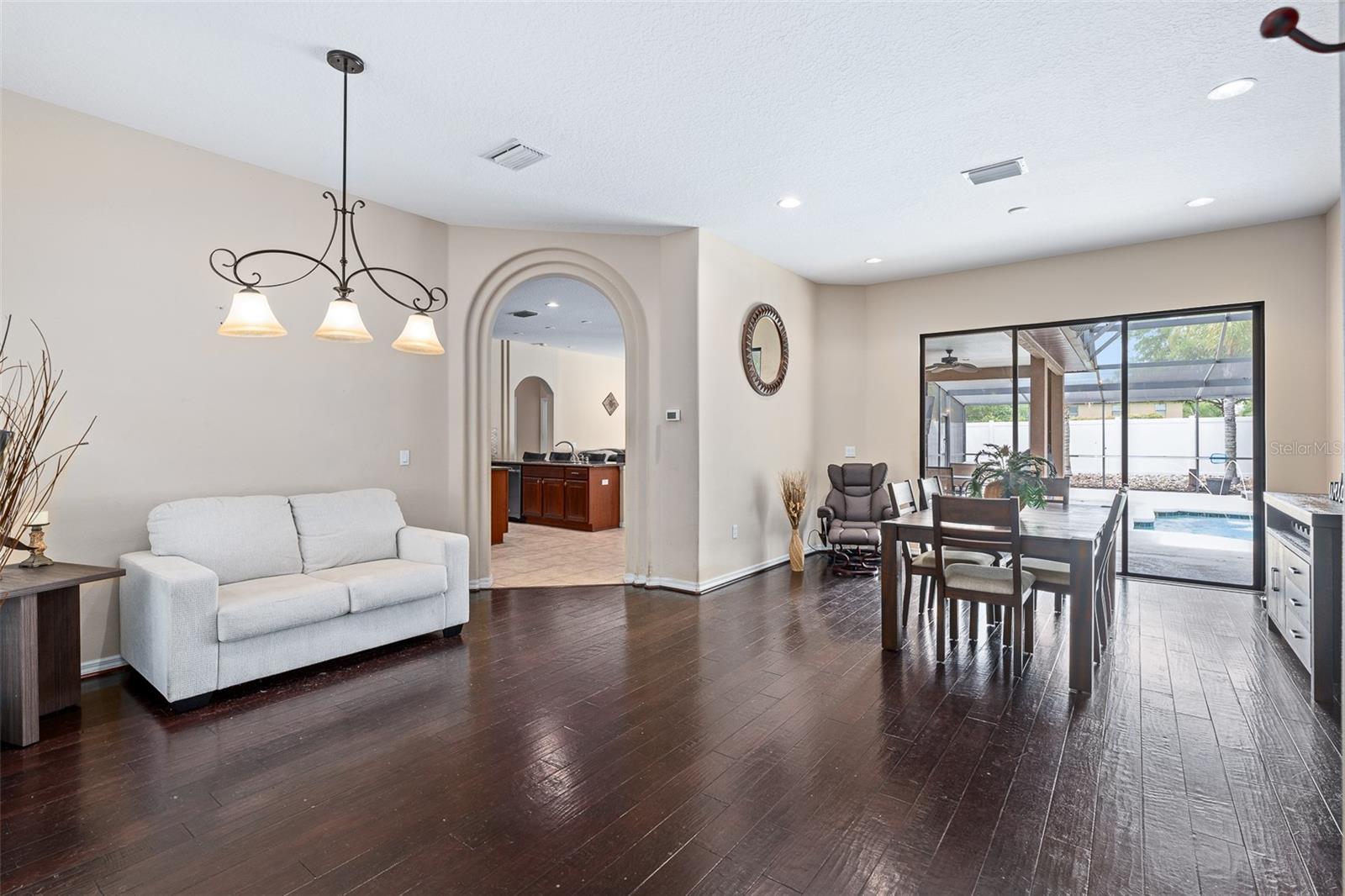 OAKHURST GOLF ESTATES - Residential