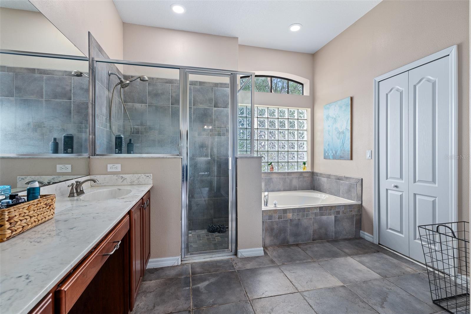 OAKHURST GOLF ESTATES - Residential
