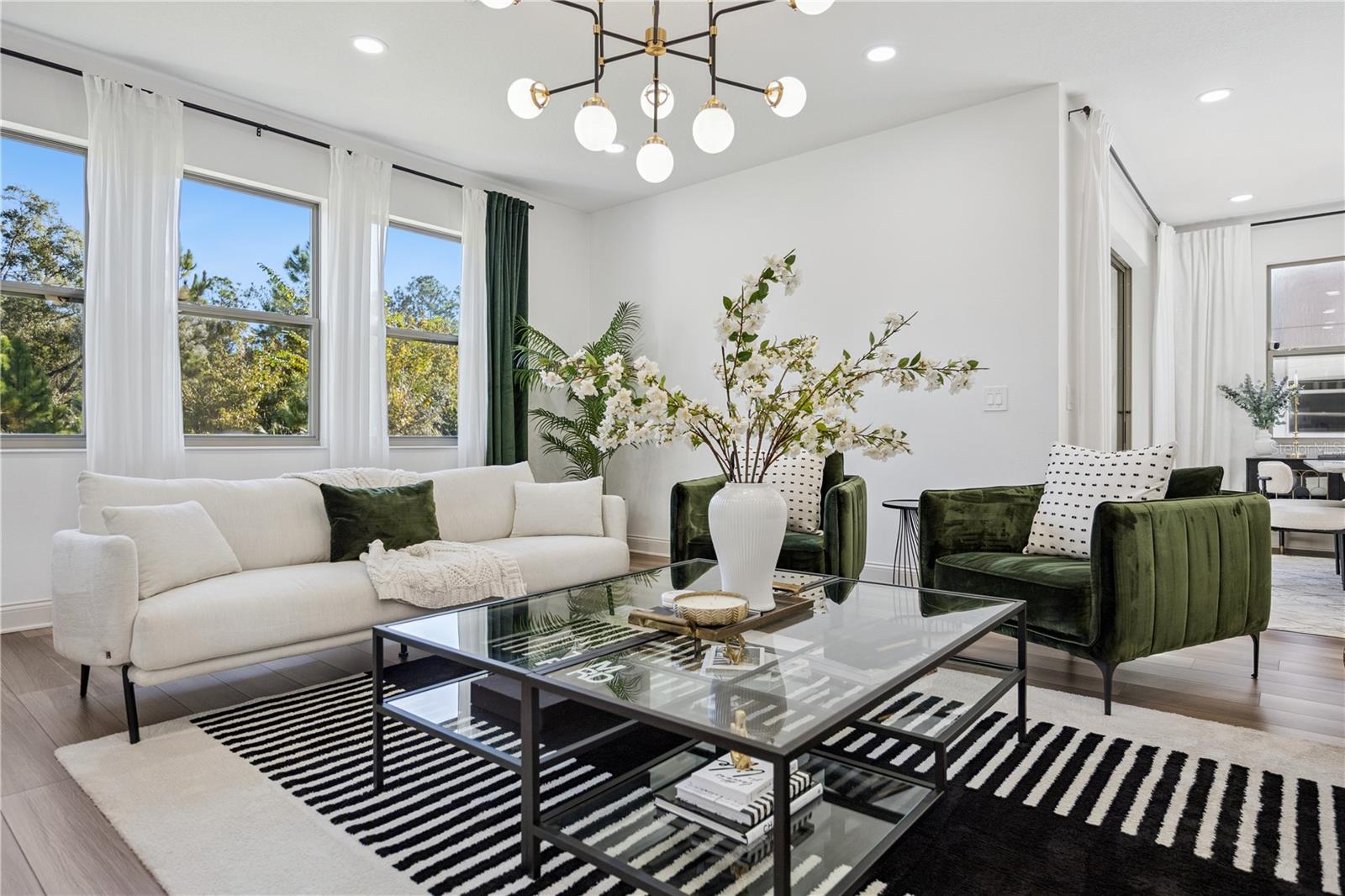 HIDEAWAY COVE AT OVIEDO PH 3 - Residential