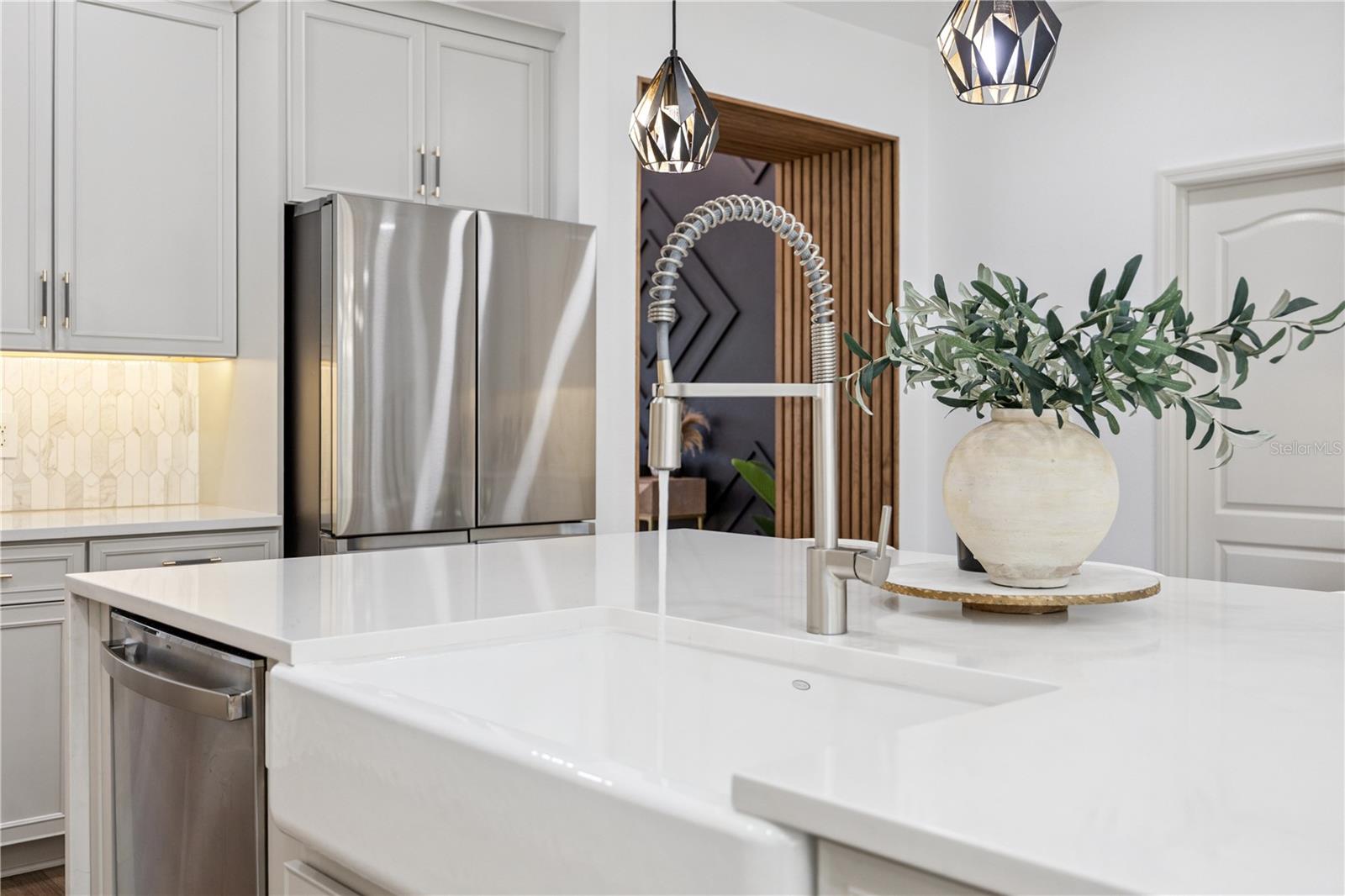 HIDEAWAY COVE AT OVIEDO PH 3 - Residential