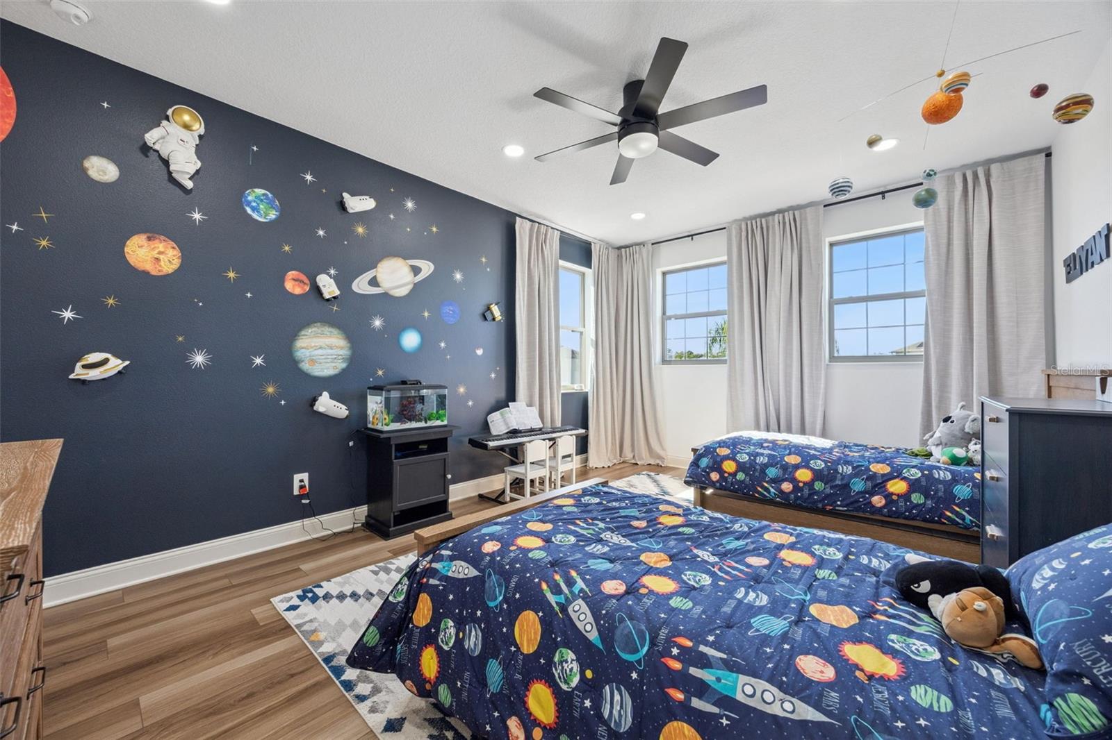 HIDEAWAY COVE AT OVIEDO PH 3 - Residential