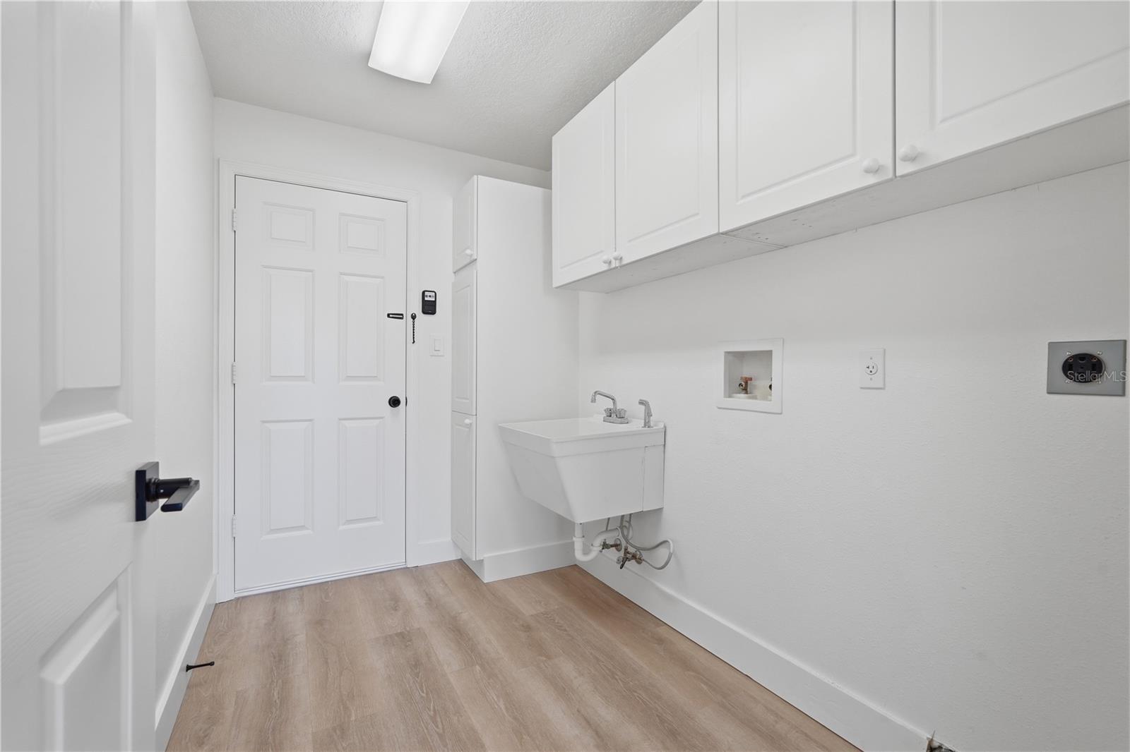 RAINTREE HARBOR 2 - Residential