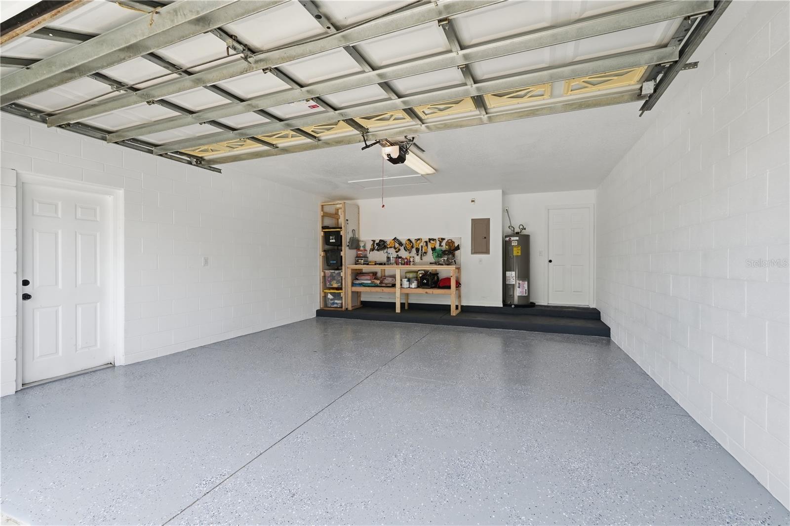 RAINTREE HARBOR 2 - Residential