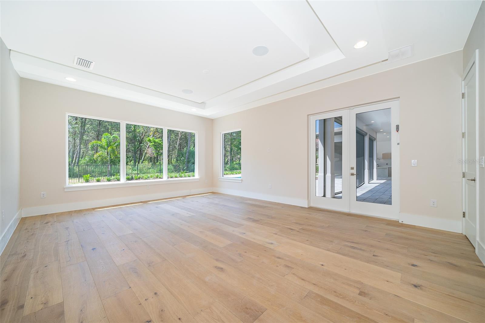 BELLA COLLINA SUB - Residential