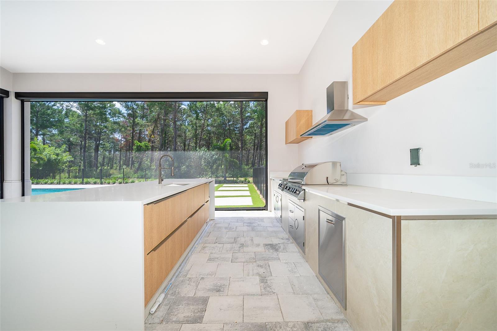 BELLA COLLINA SUB - Residential