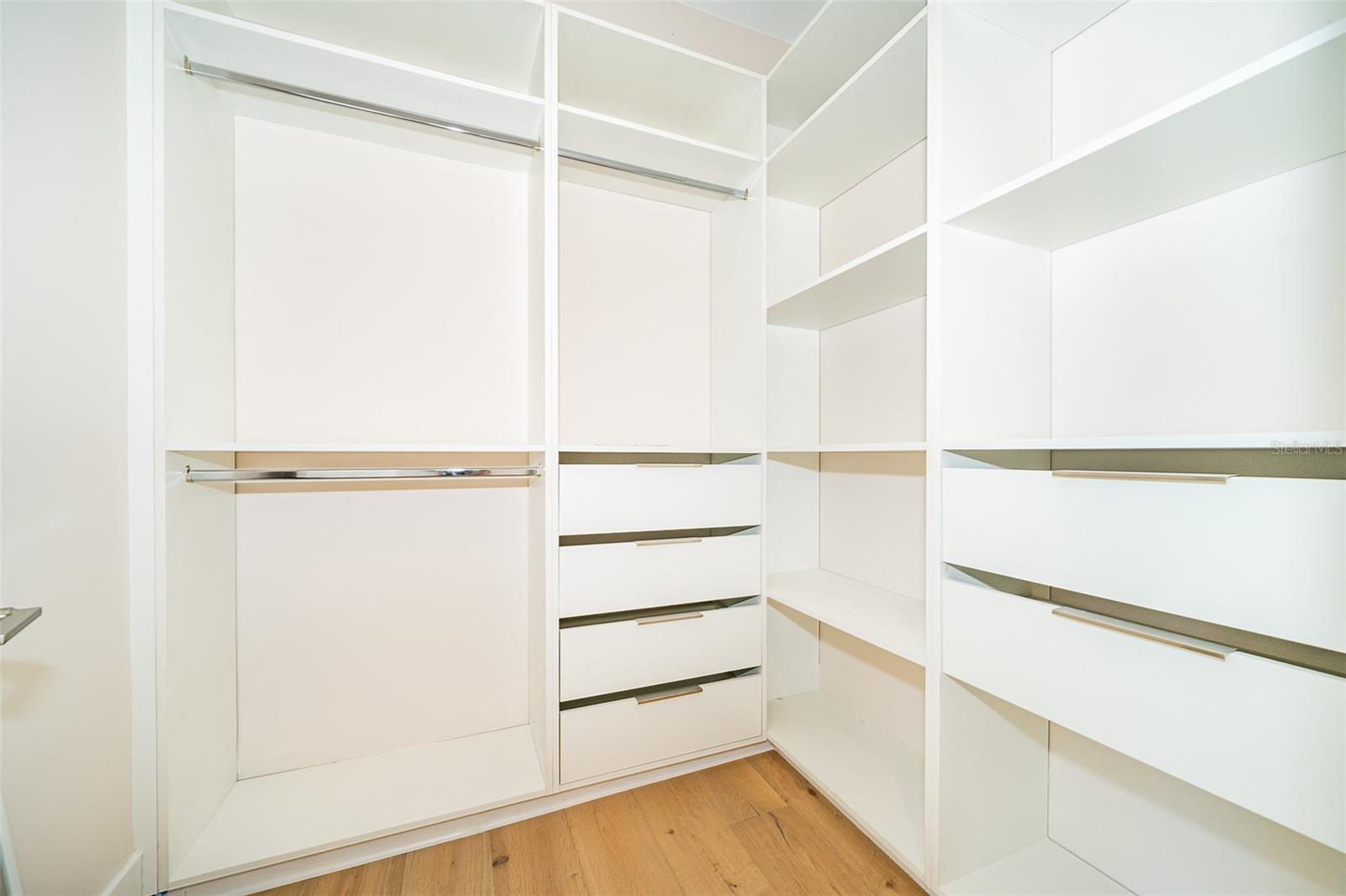 BELLA COLLINA SUB - Residential