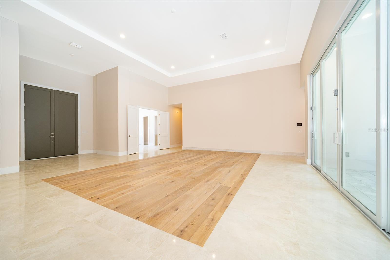 BELLA COLLINA SUB - Residential