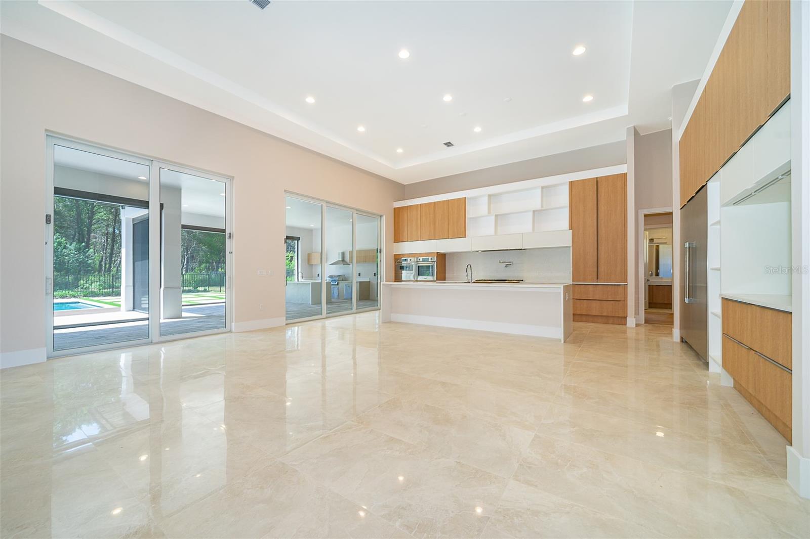 BELLA COLLINA SUB - Residential