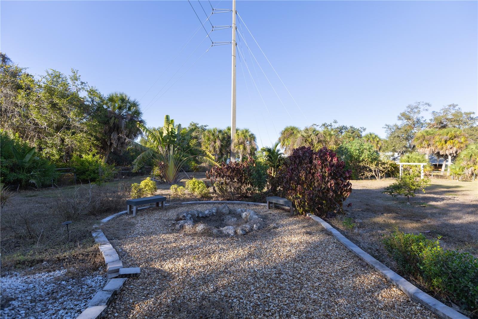 OAK RDG FARMS - Land