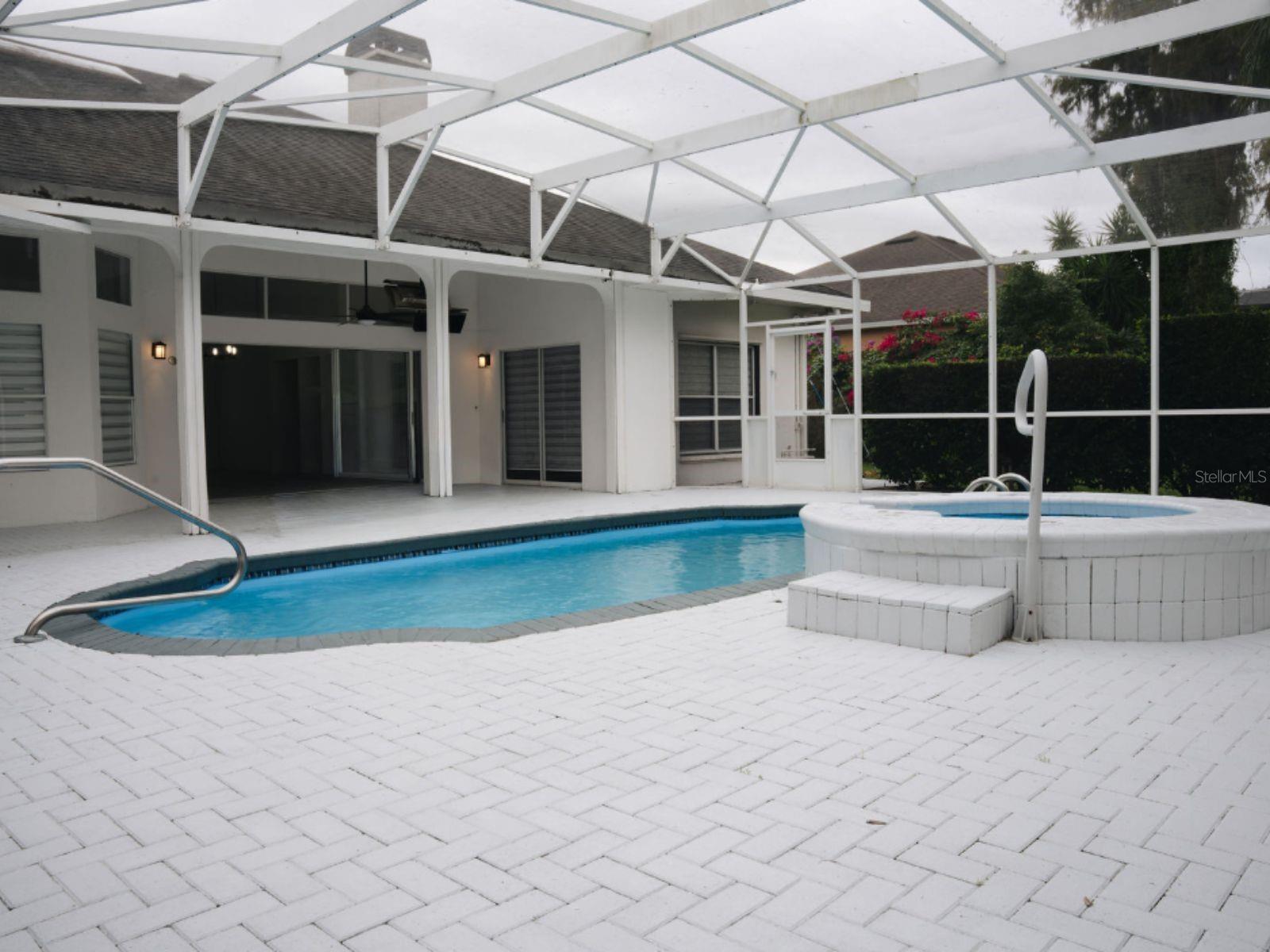 LAKE AJAY VILLAGE TR B REP - Residential Lease