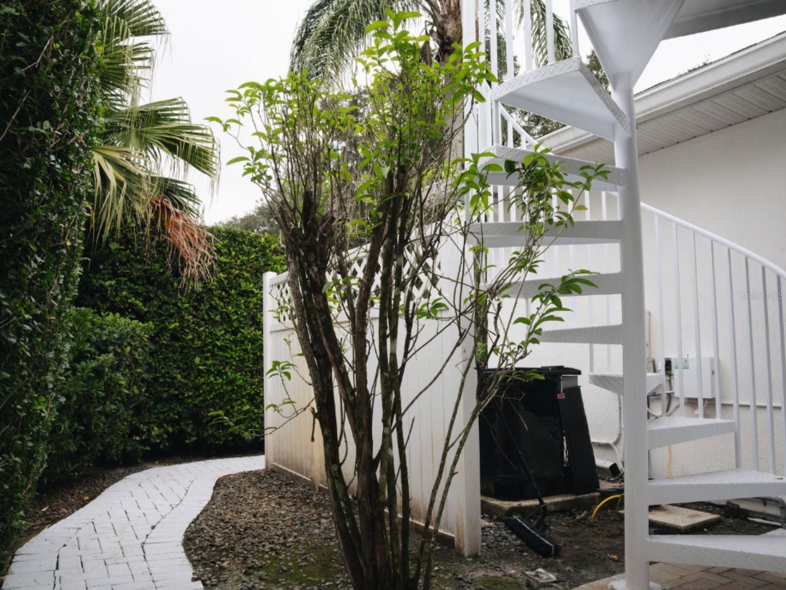 LAKE AJAY VILLAGE TR B REP - Residential Lease