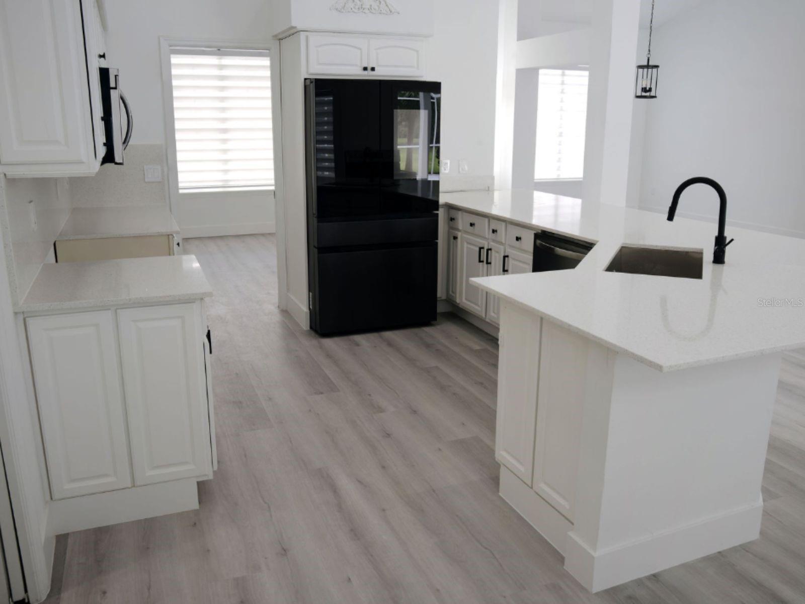 LAKE AJAY VILLAGE TR B REP - Residential Lease