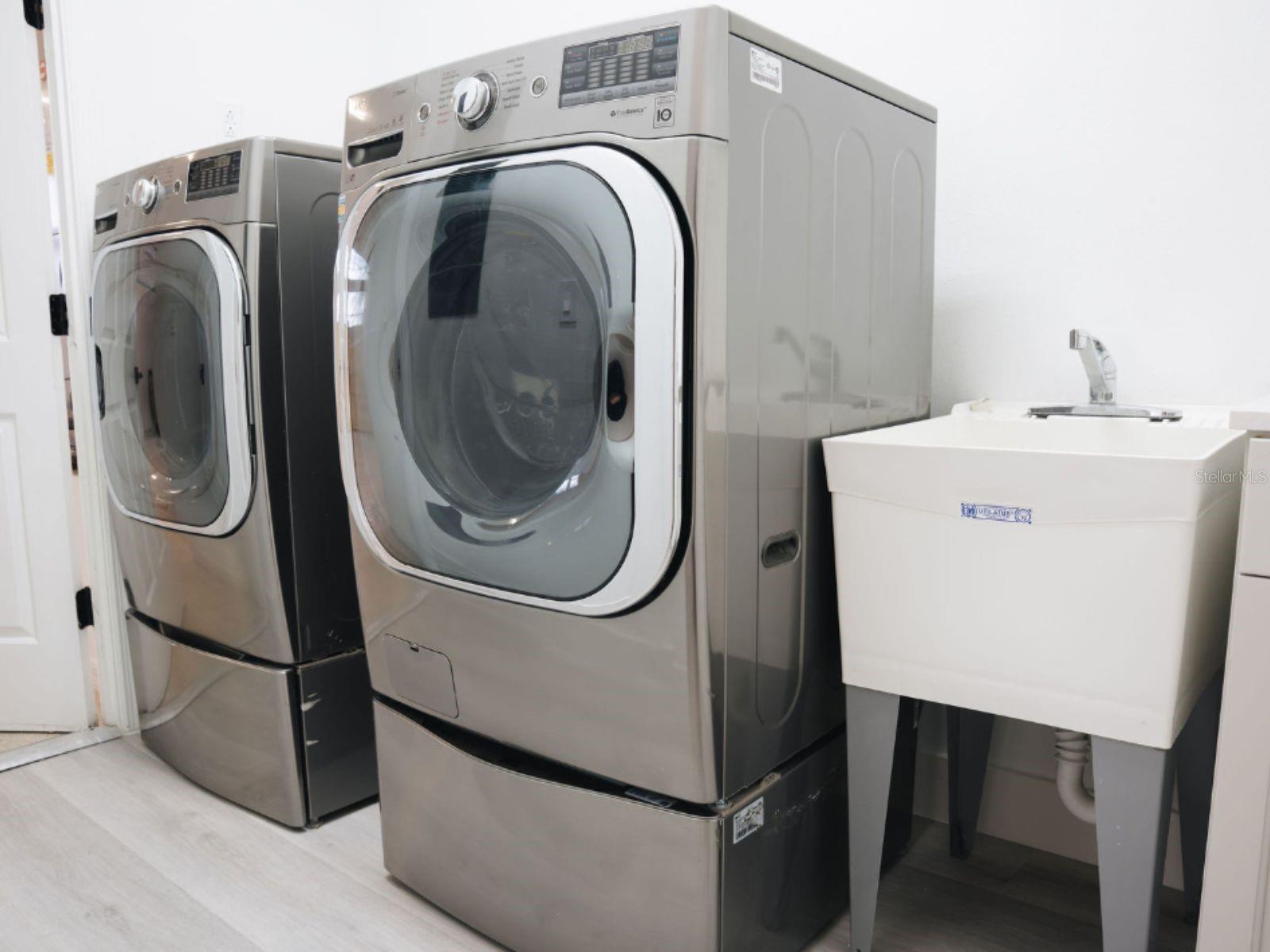 LAKE AJAY VILLAGE TR B REP - Residential Lease