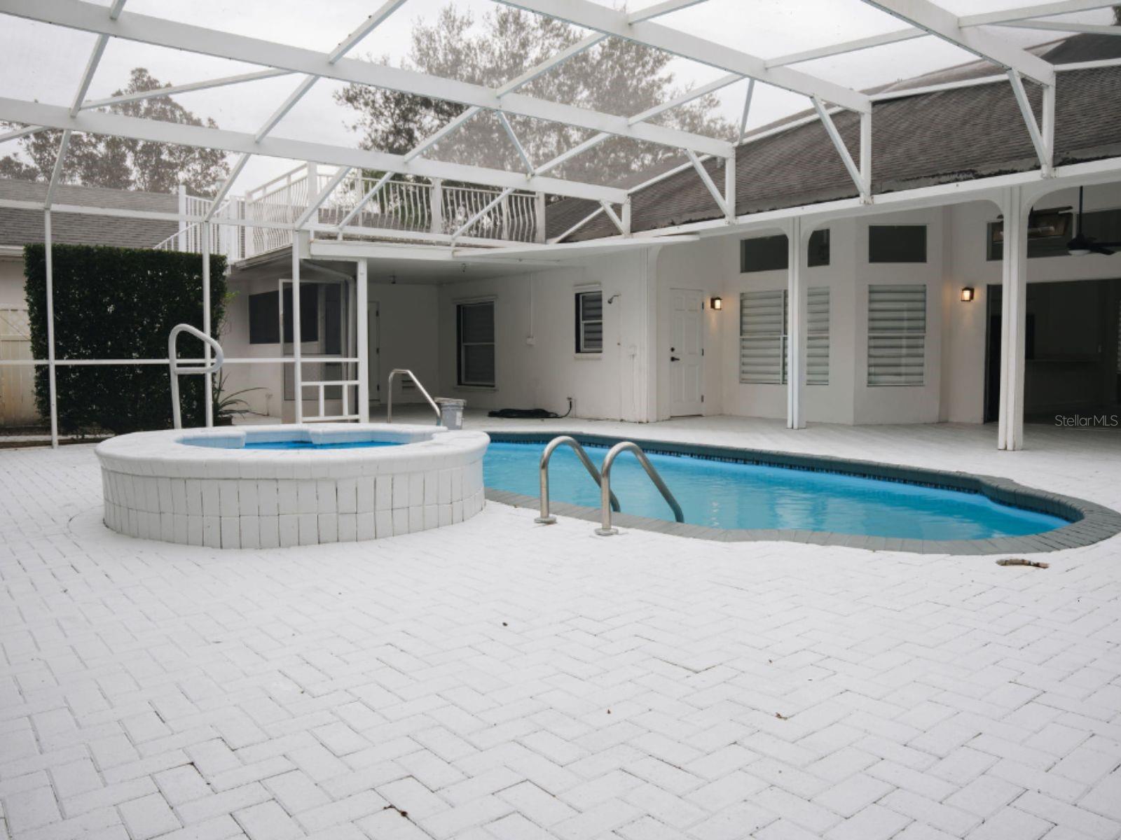 LAKE AJAY VILLAGE TR B REP - Residential Lease