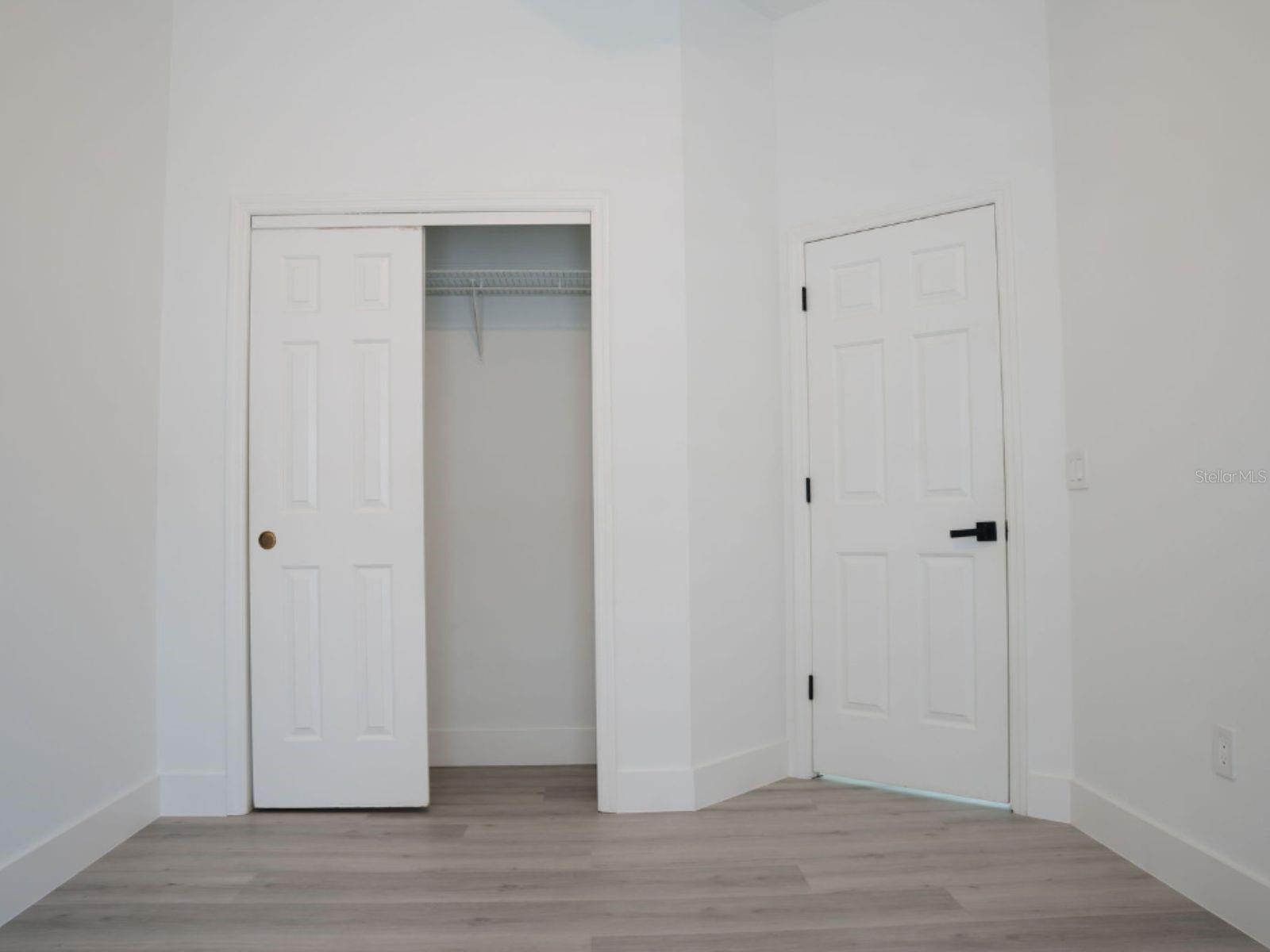 LAKE AJAY VILLAGE TR B REP - Residential Lease