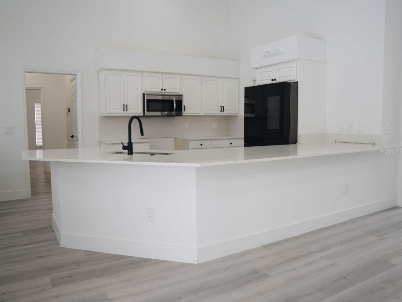 LAKE AJAY VILLAGE TR B REP - Residential Lease