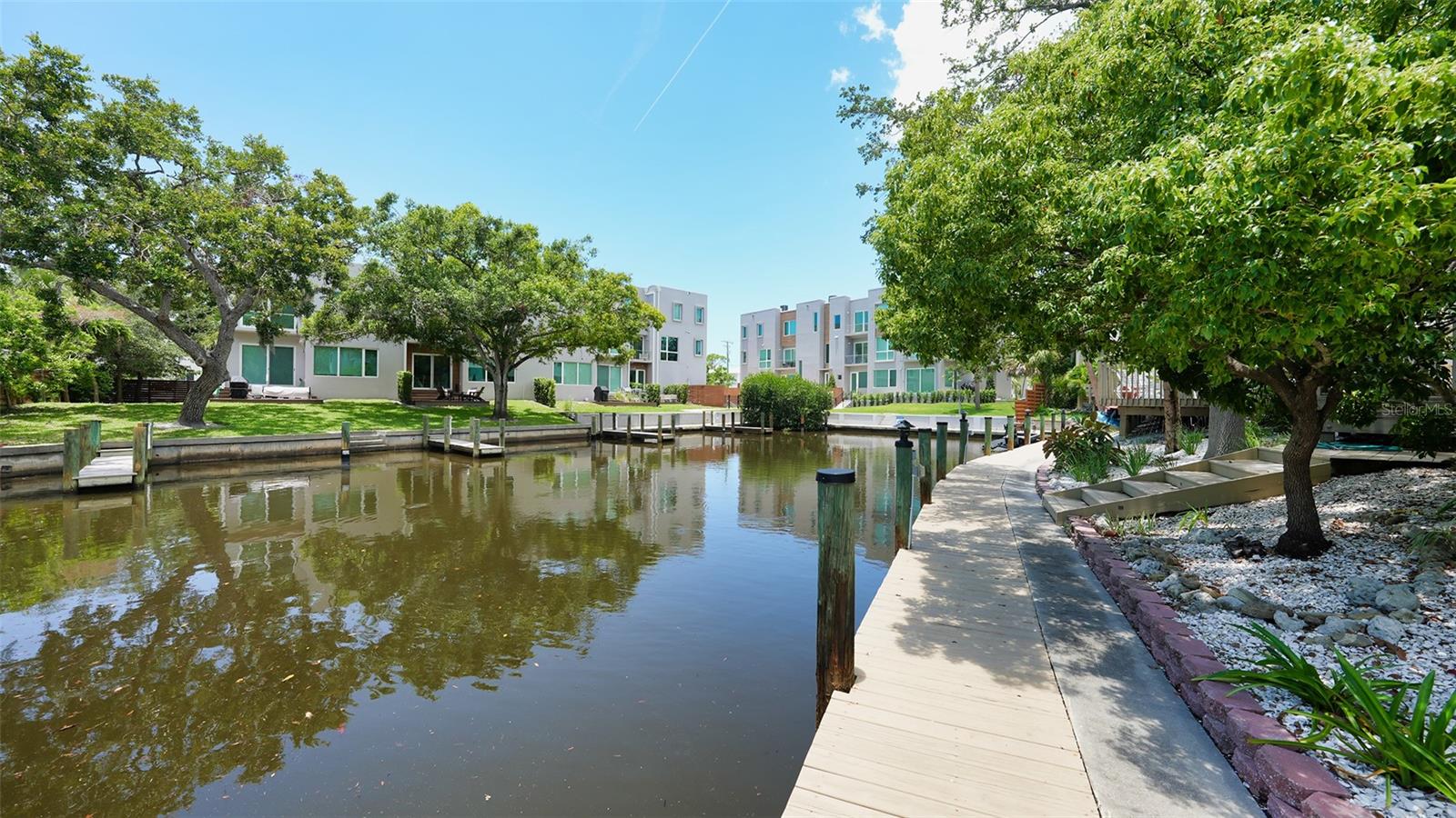 HUDSON OAKS - Residential