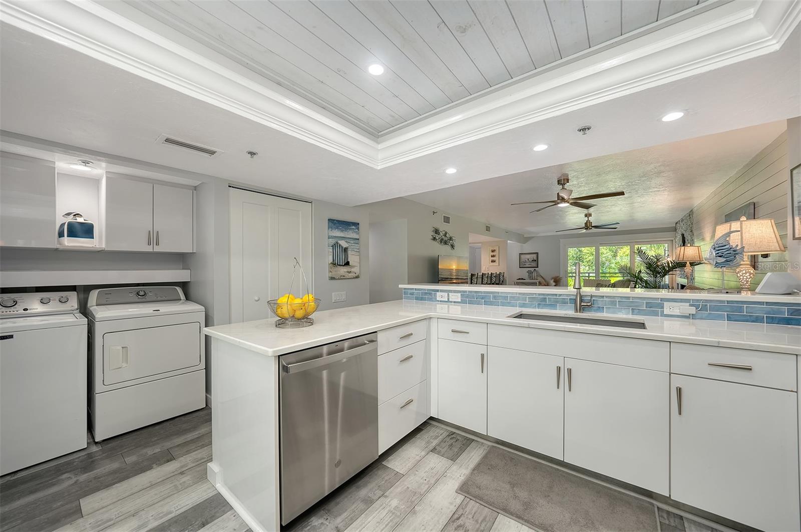 HUDSON OAKS - Residential