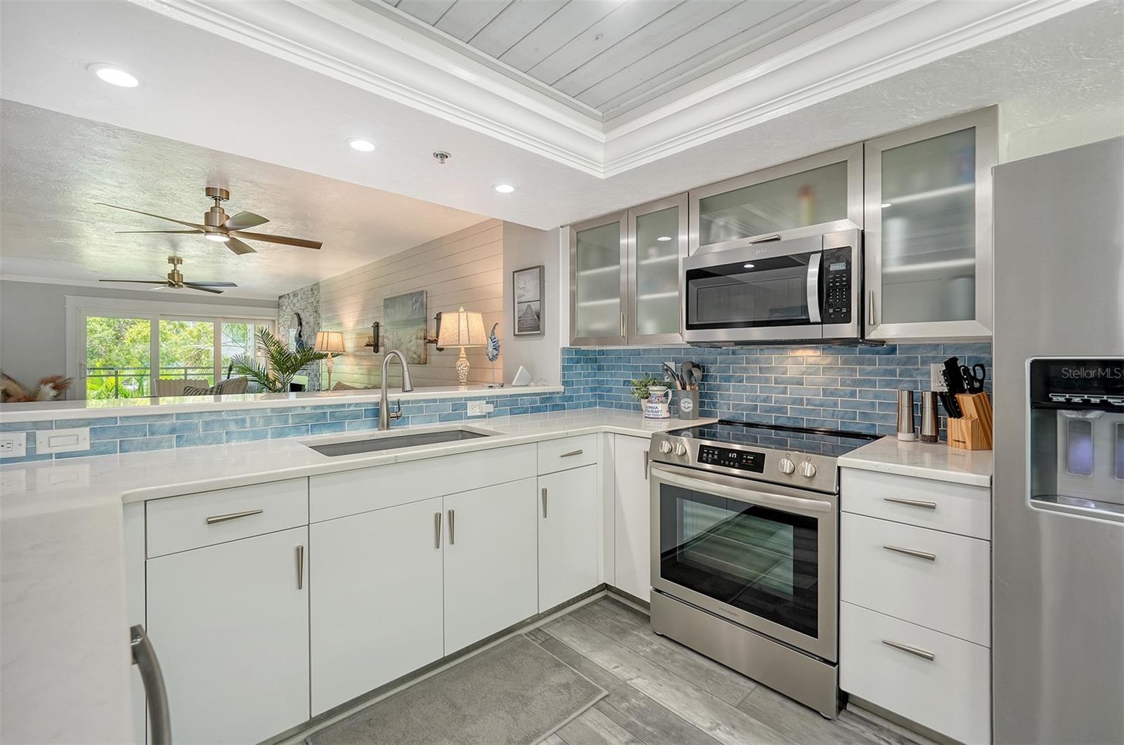 HUDSON OAKS - Residential