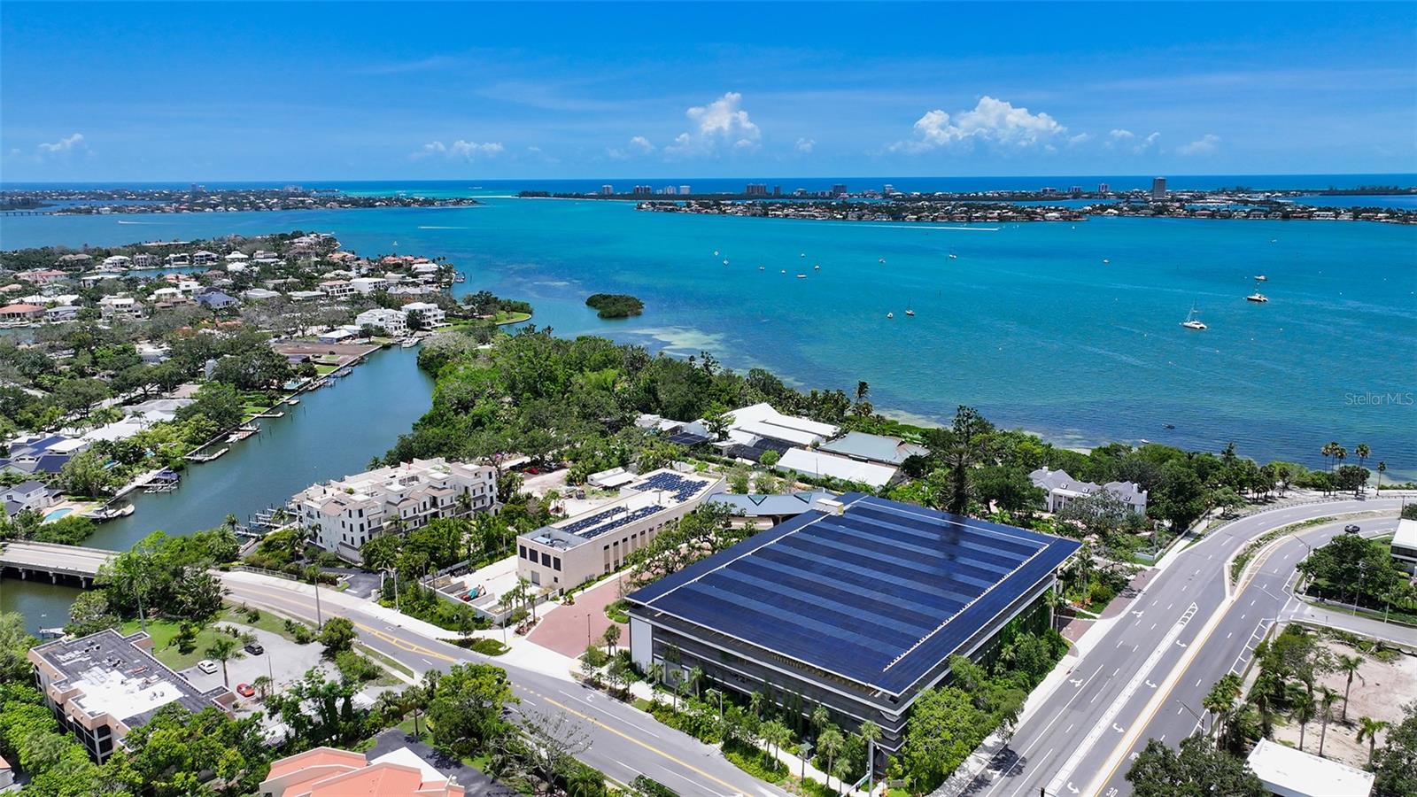 HUDSON OAKS - Residential