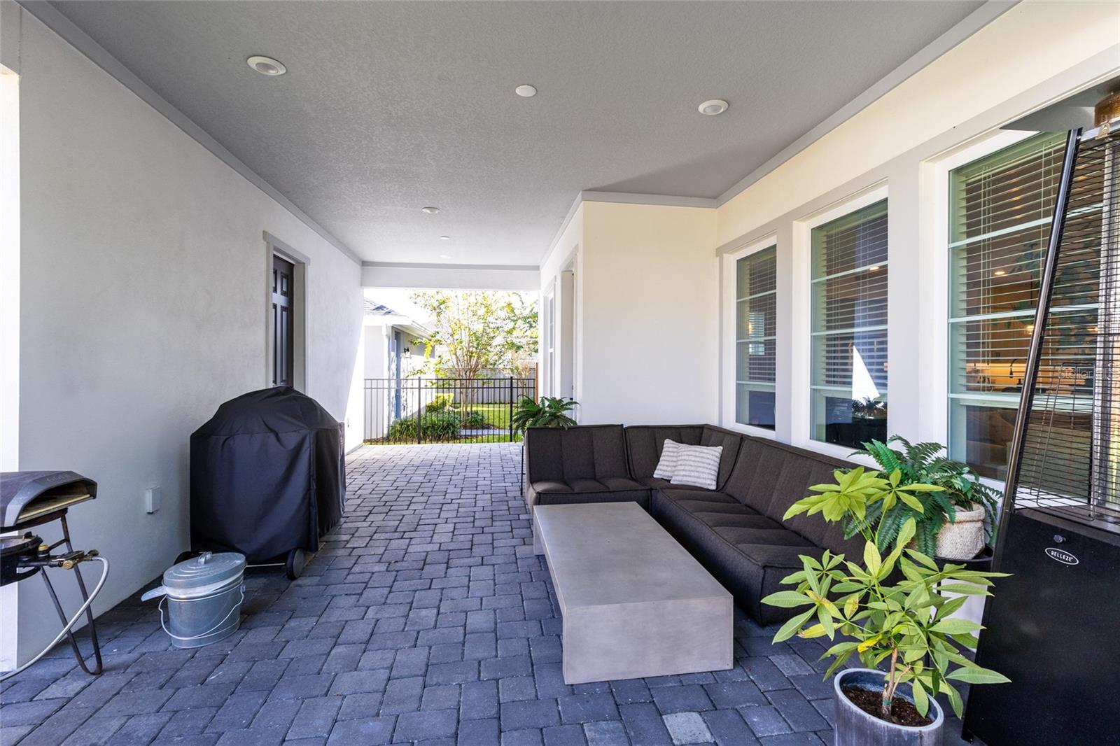 LAUREATE PARK - Residential