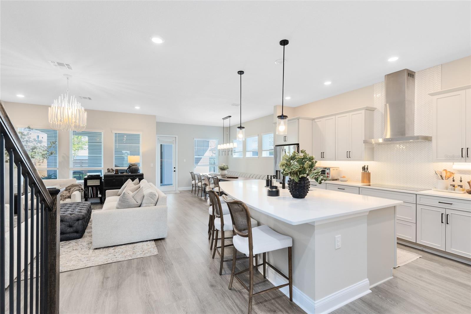 LAUREATE PARK - Residential