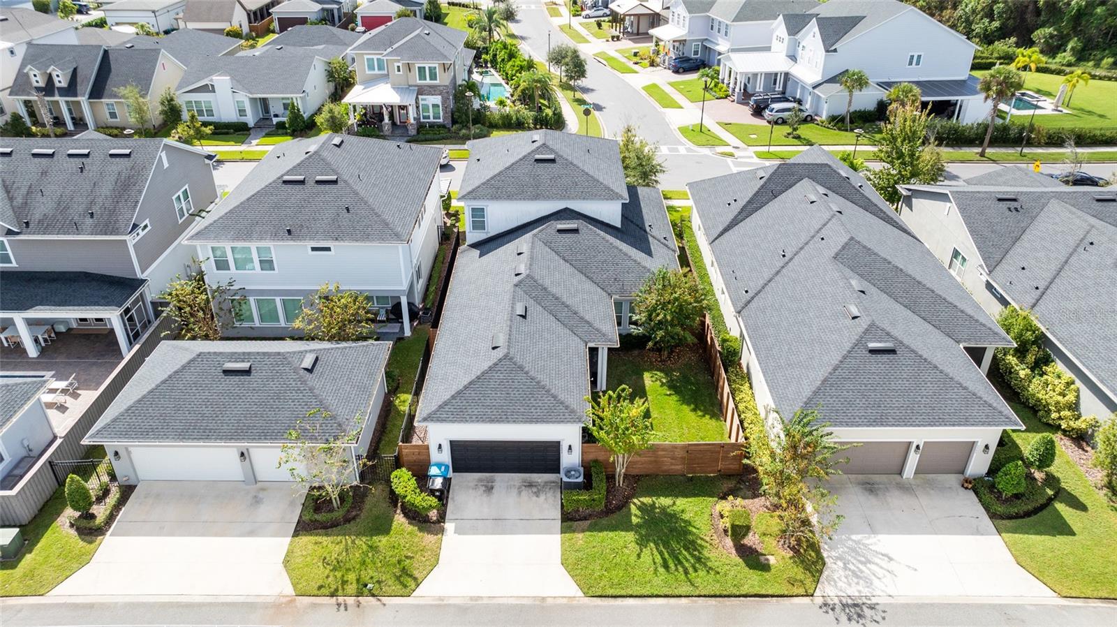 LAUREATE PARK - Residential