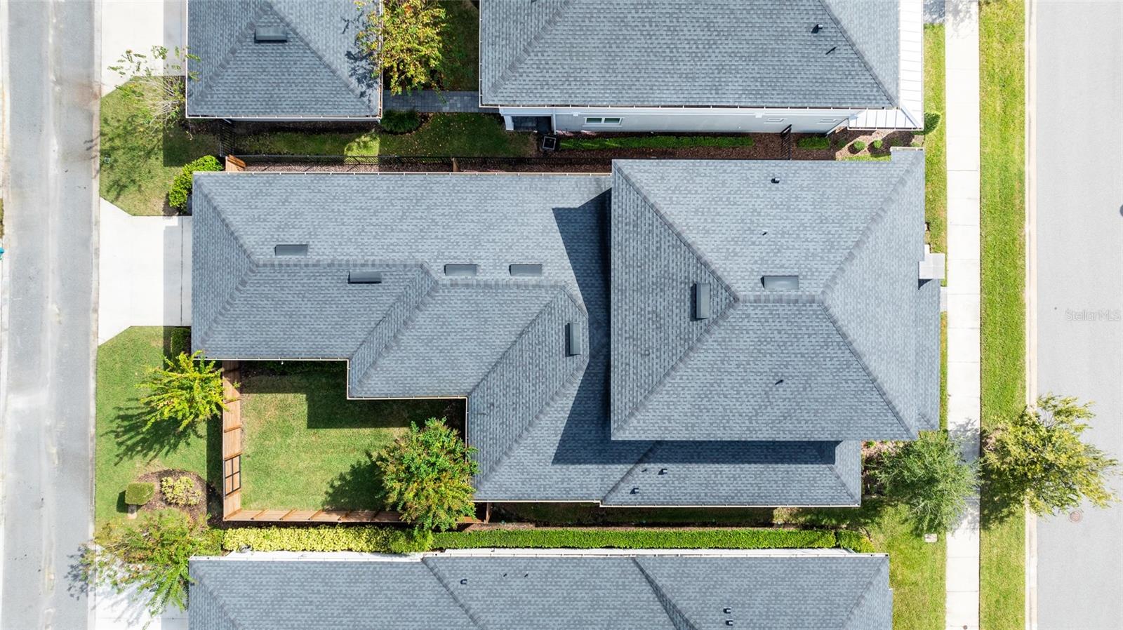 LAUREATE PARK - Residential