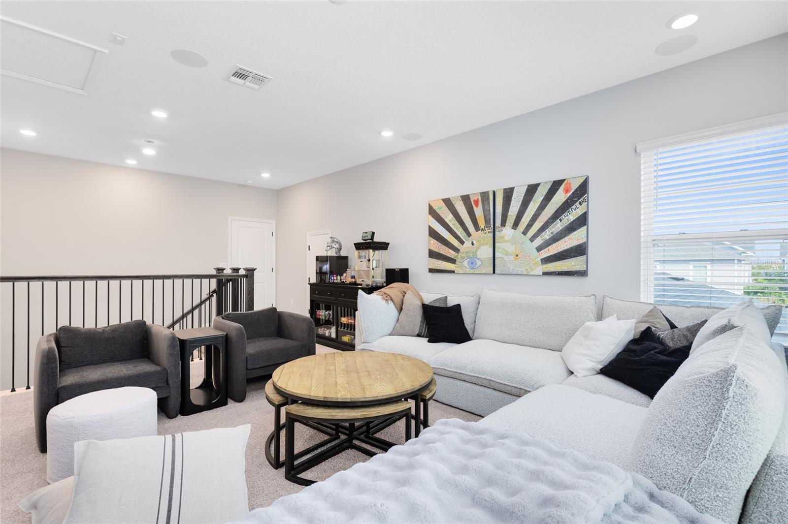 LAUREATE PARK - Residential