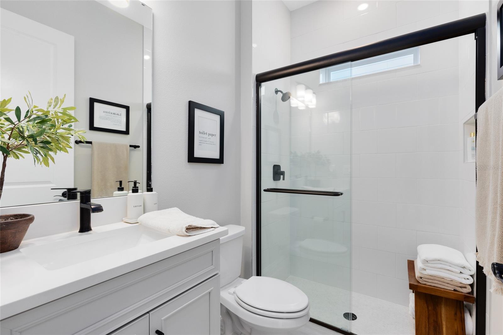 LAUREATE PARK - Residential