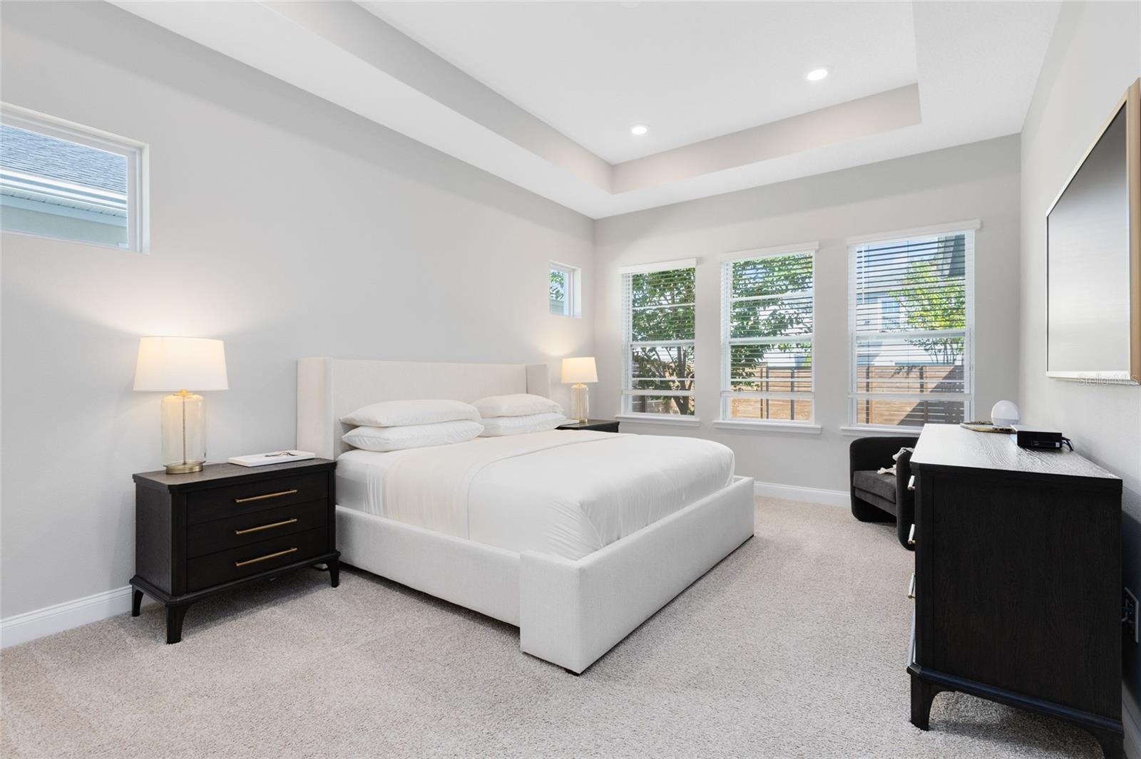 LAUREATE PARK - Residential