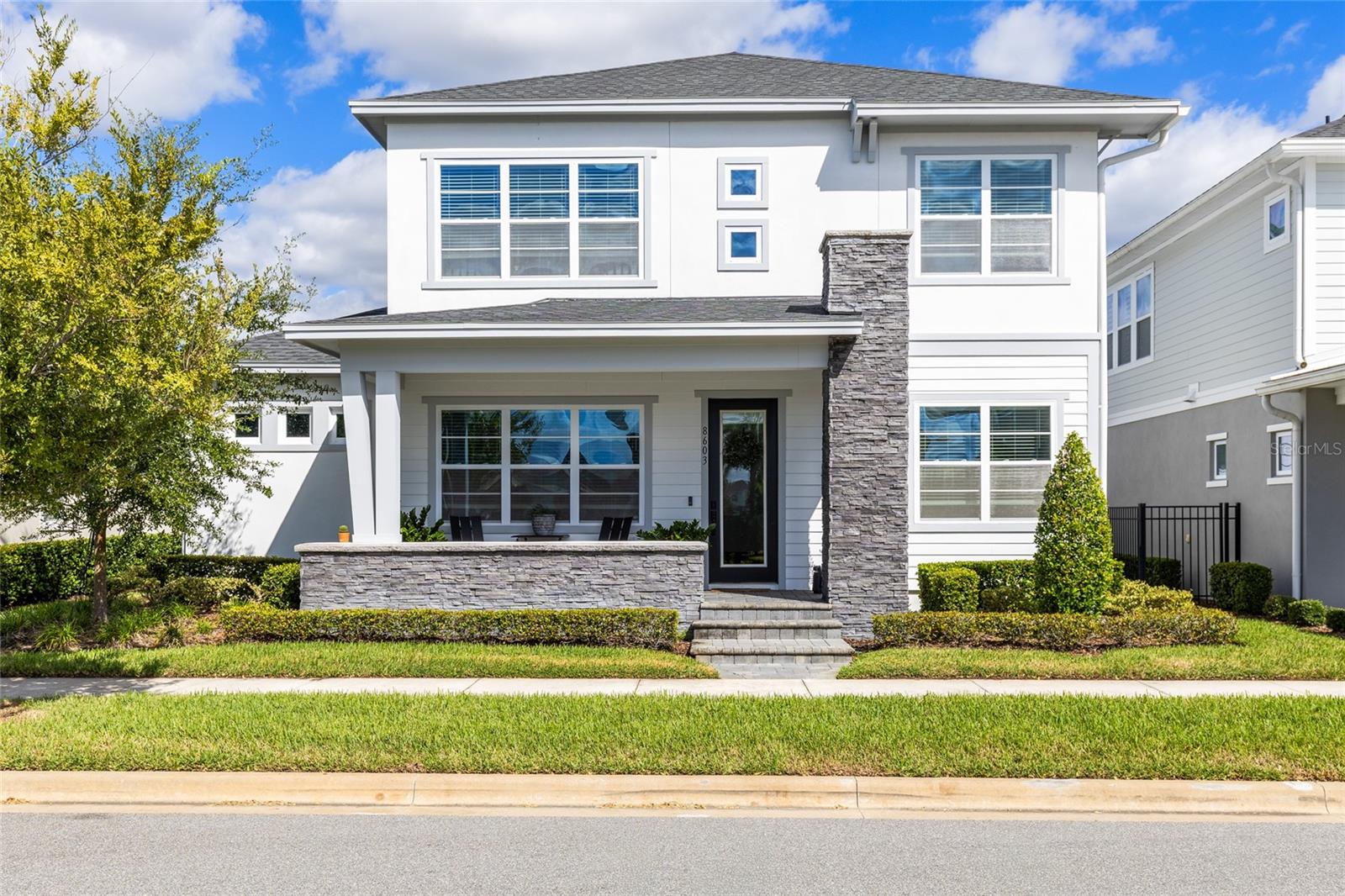 LAUREATE PARK - Residential