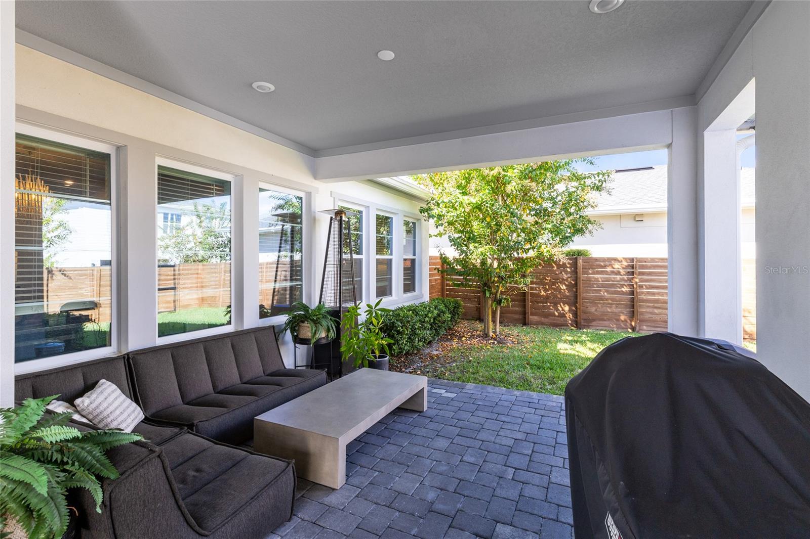 LAUREATE PARK - Residential