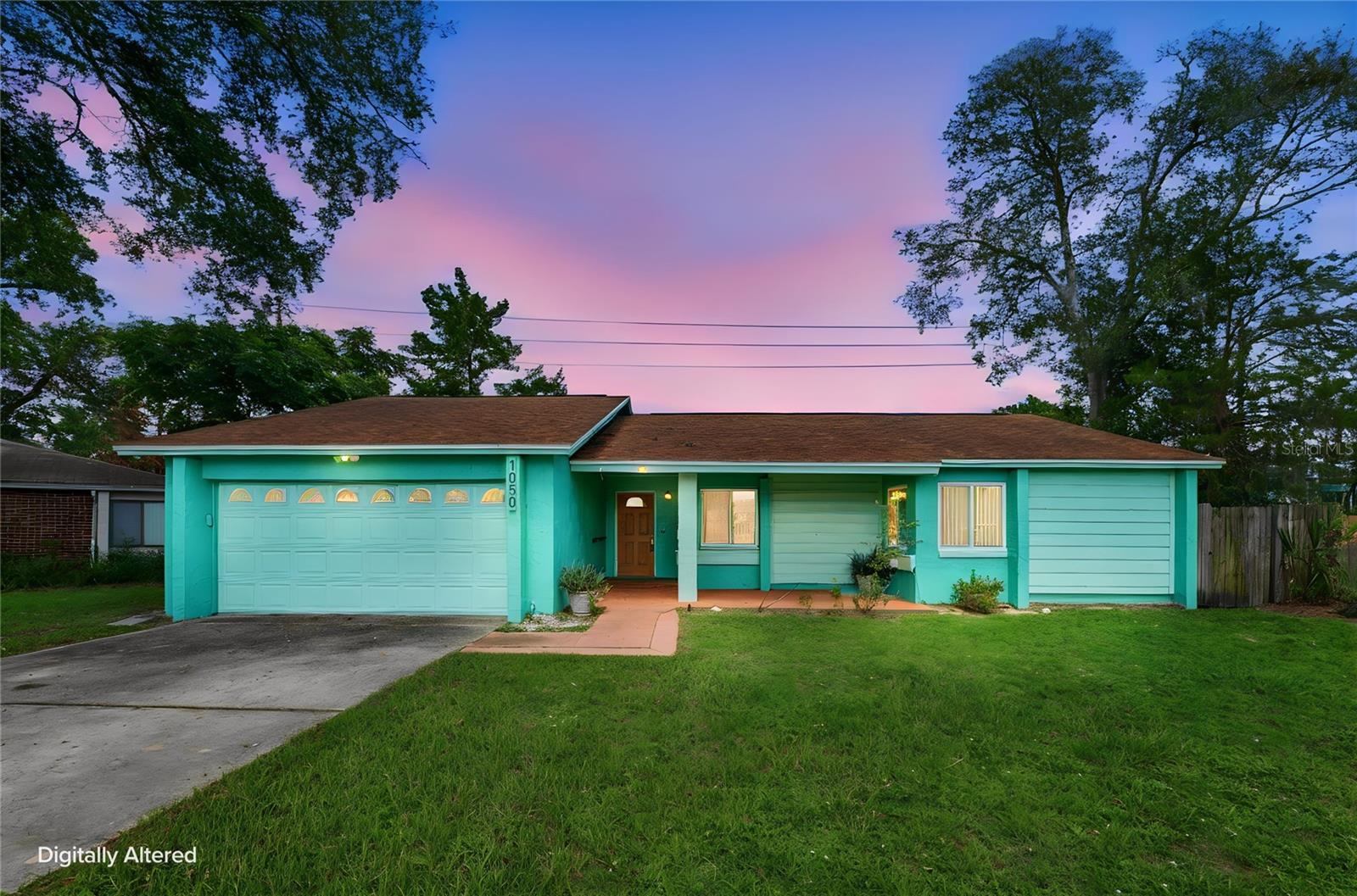 1050 HUNTINGTON COURT