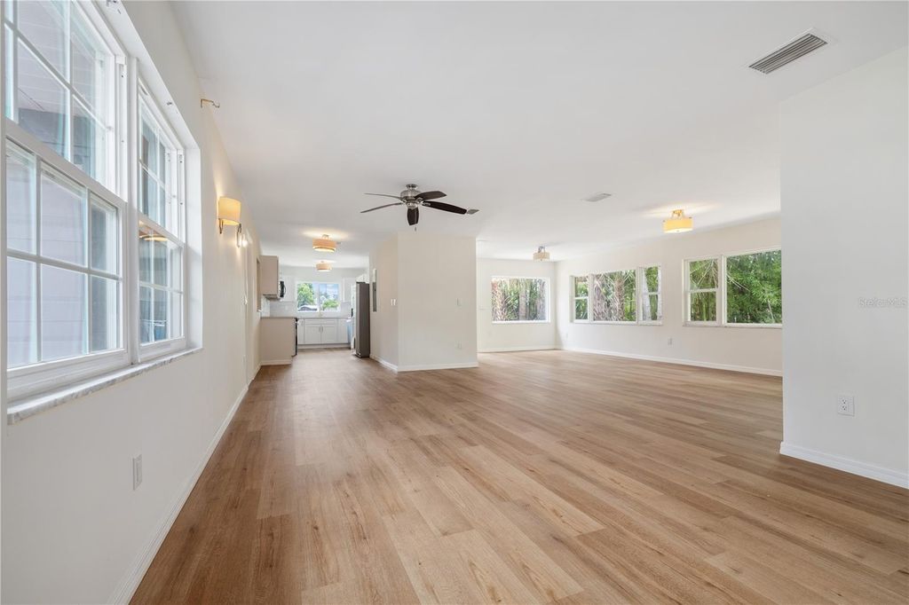 Photo of 8916 Memorial Highway, Tampa, FL 33615 (MLS # TB8427385)