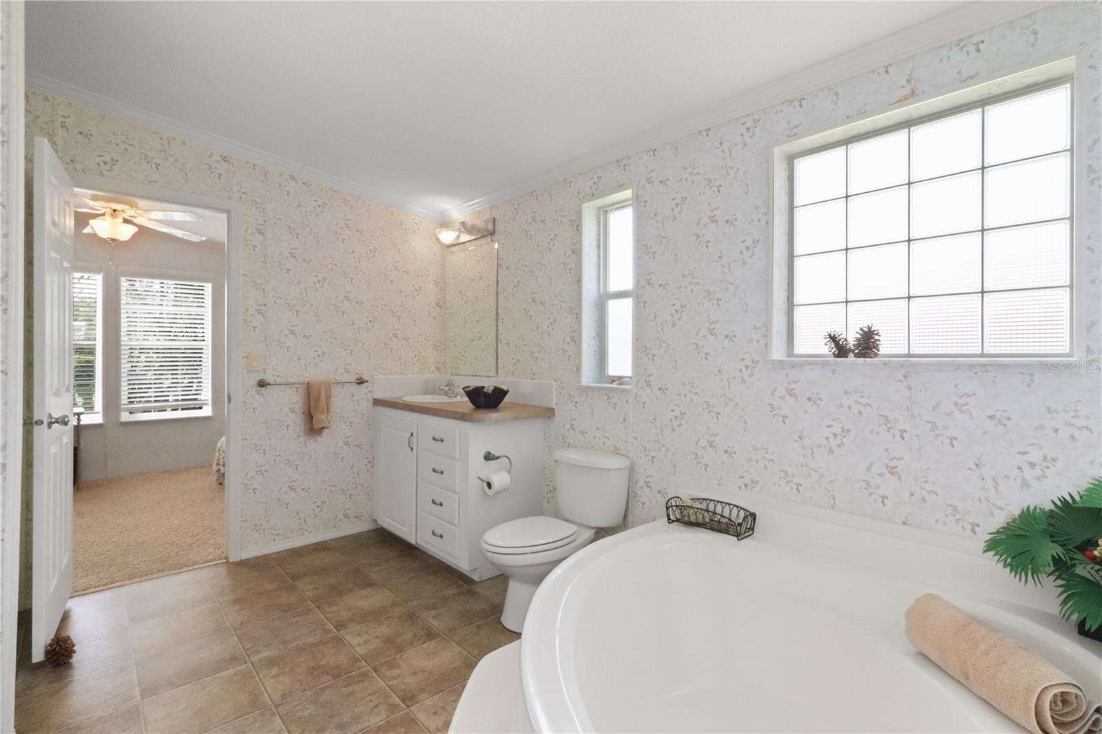 MAPLE LEAF ESTATES - Residential