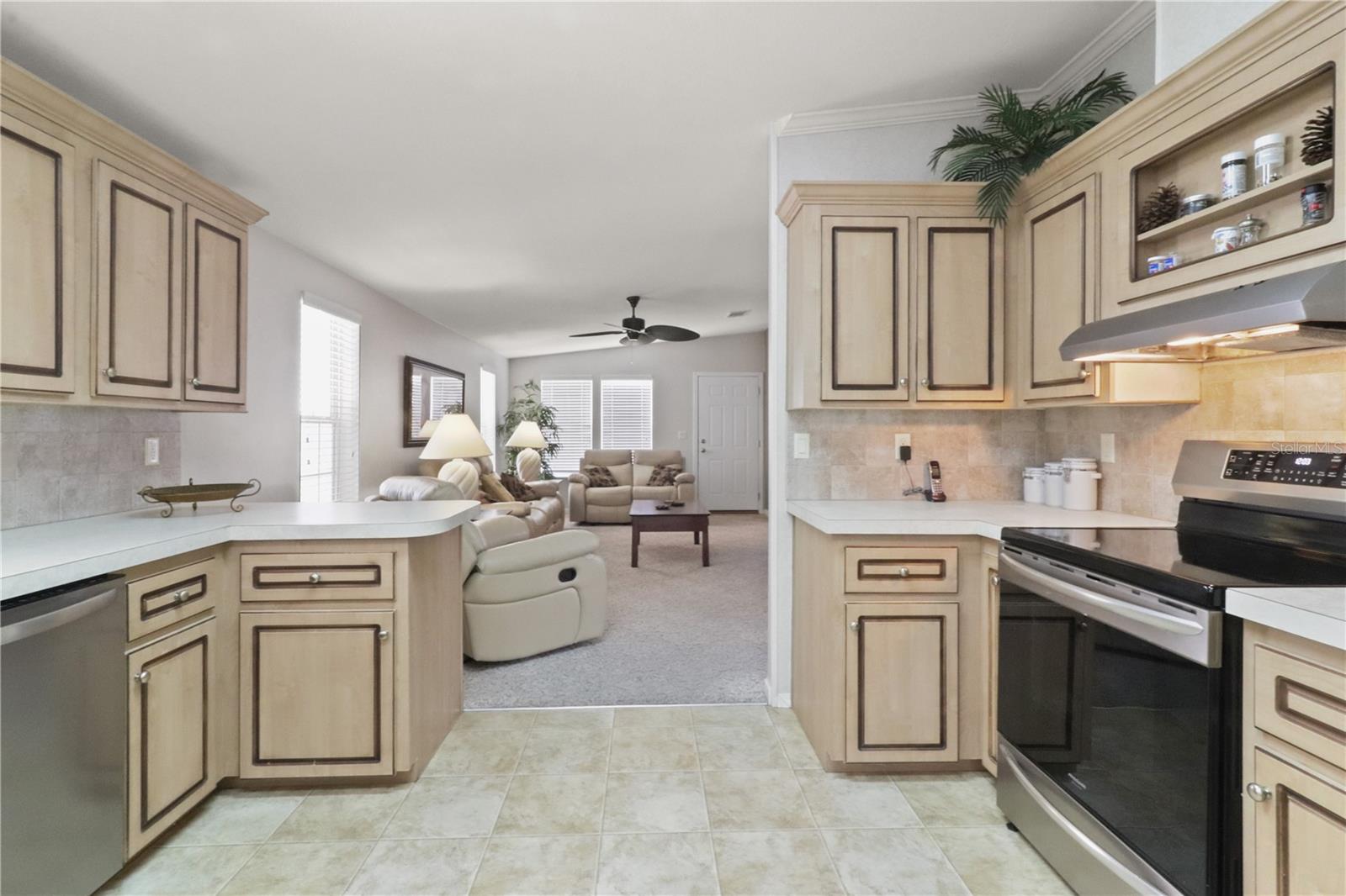 MAPLE LEAF ESTATES - Residential