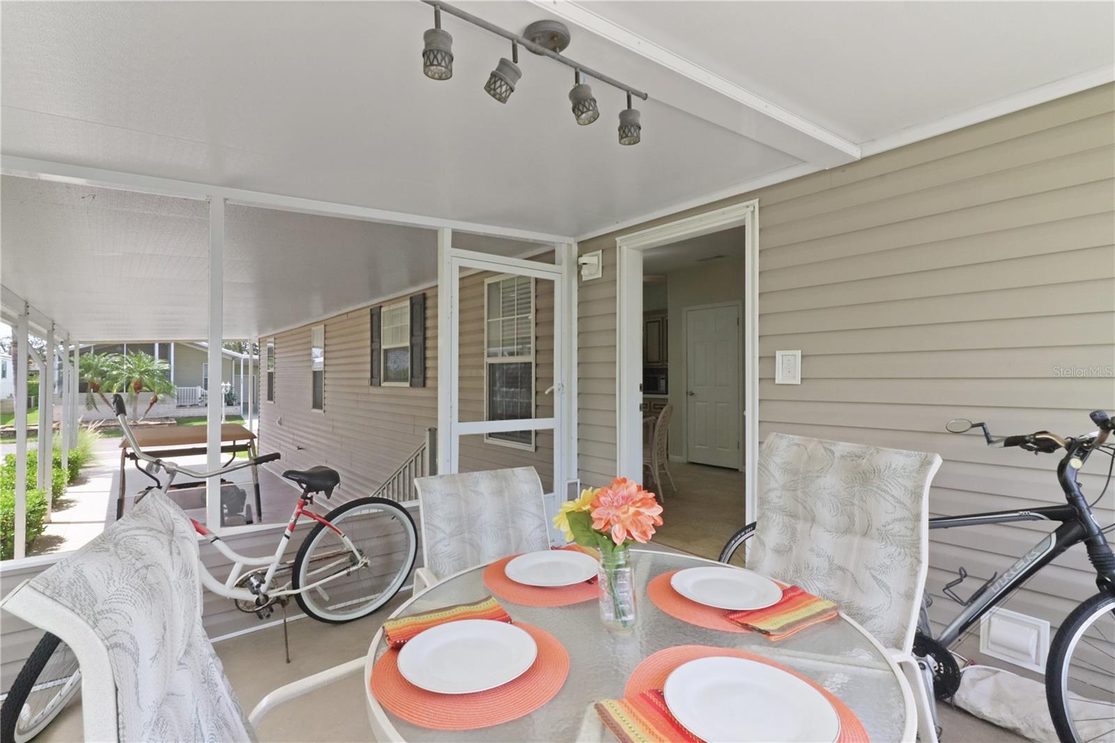 MAPLE LEAF ESTATES - Residential